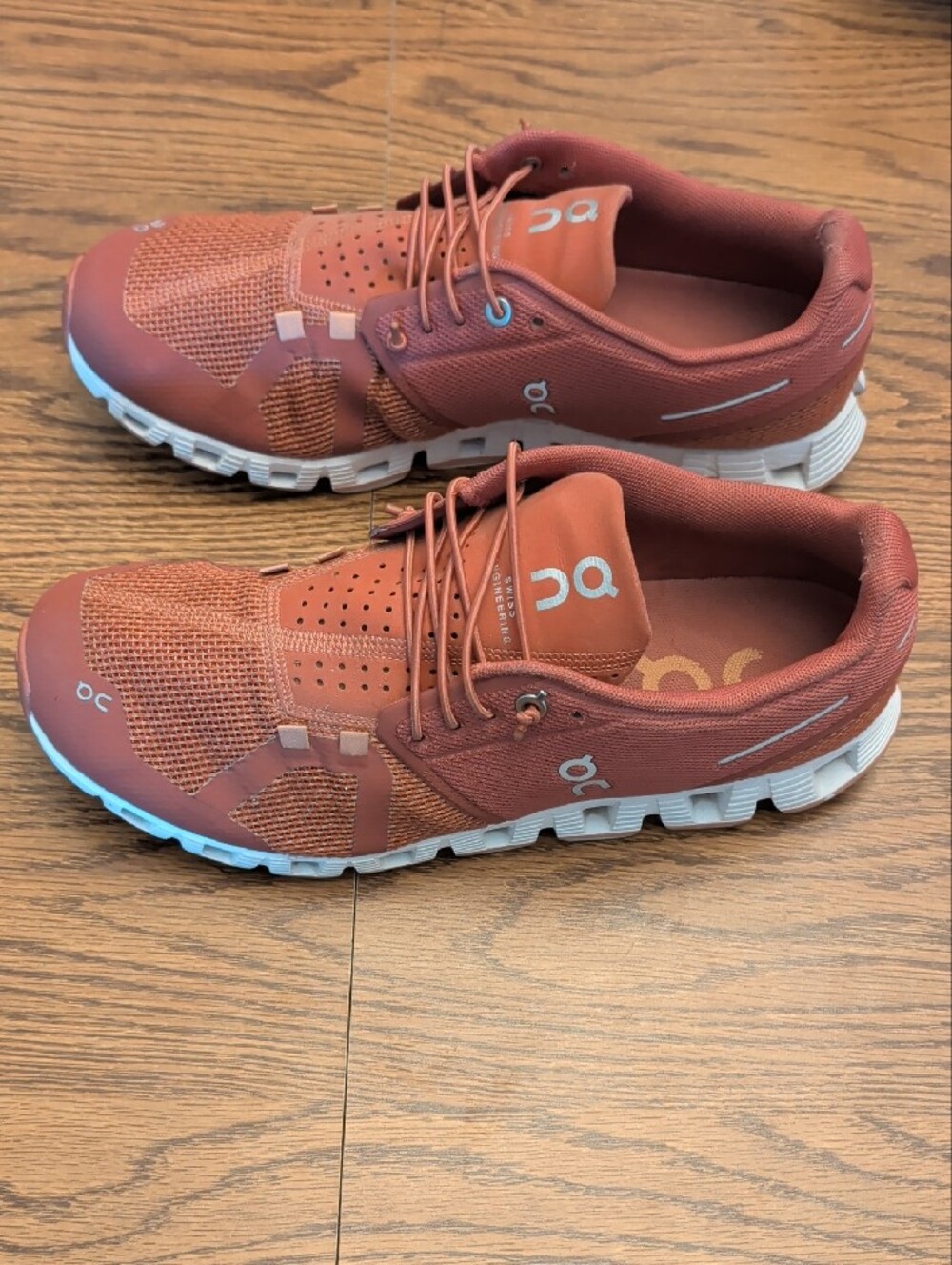 On Cloud Running Shoes Size 10 - Picture 2 of 8